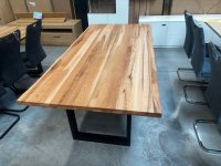 Esstisch 200x100 cm Zerreiche massiv mit Baumkante - Bild 4