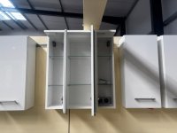 Spiegelschrank 60 cm mit LED-Lampe & Steckdose - Bild 4
