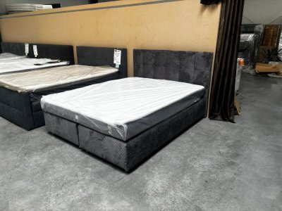 Boxspringbett 160x200 cm mit Topper – Neuware