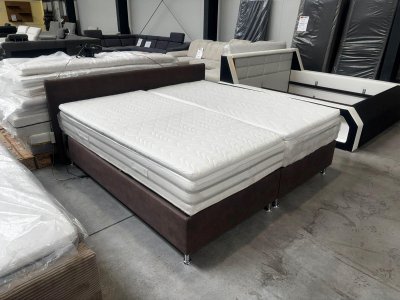 Elektro-Boxspringbett 200×200 cm H3 mit 2 Toppern