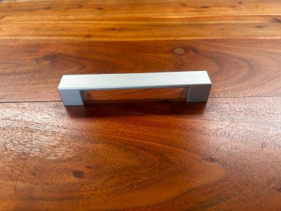 Stangengriff Schrankgriff 13 cm Lochabstand Grau Matt