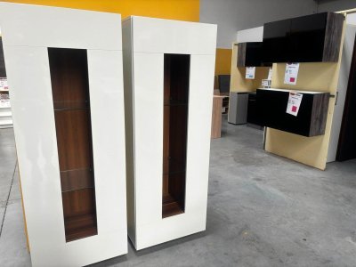 Vitrine Weiß Hochglanz/Nussbaum 60x160 cm