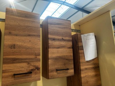 Bad-Hängeschrank Wotaneiche 30x64 cm