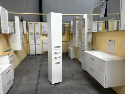Bad-Hochschrank Hochglanz Weiß 30x180 cm NEU
