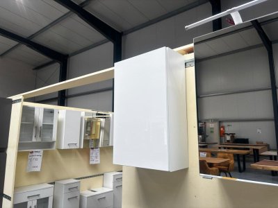 Bad-Hängeschrank Weiß Hochglanz 40x64x21 cm